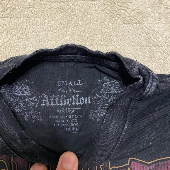 Original men’s small affliction shirt - Picture 2 of 3